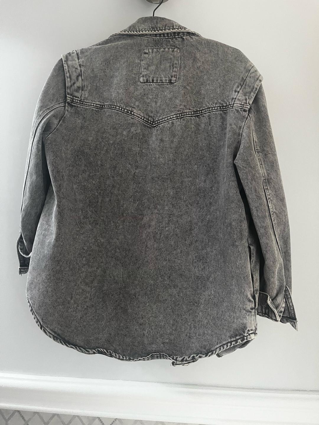 Bershka Джинсовая куртка — фото 2