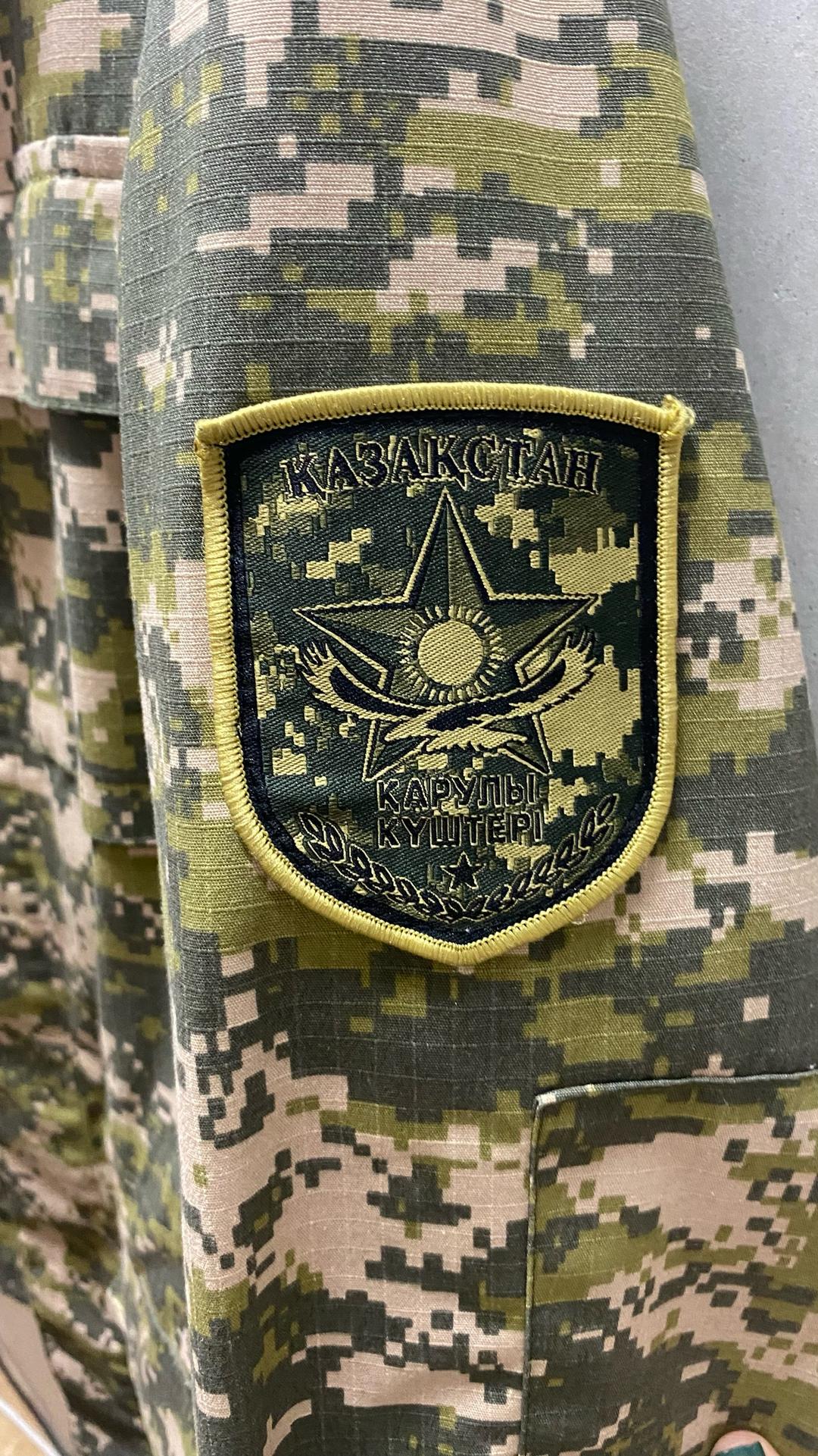 Нет бренда Военный камуфляжный костюм казахстанской армии для 10-11кл — фото 2