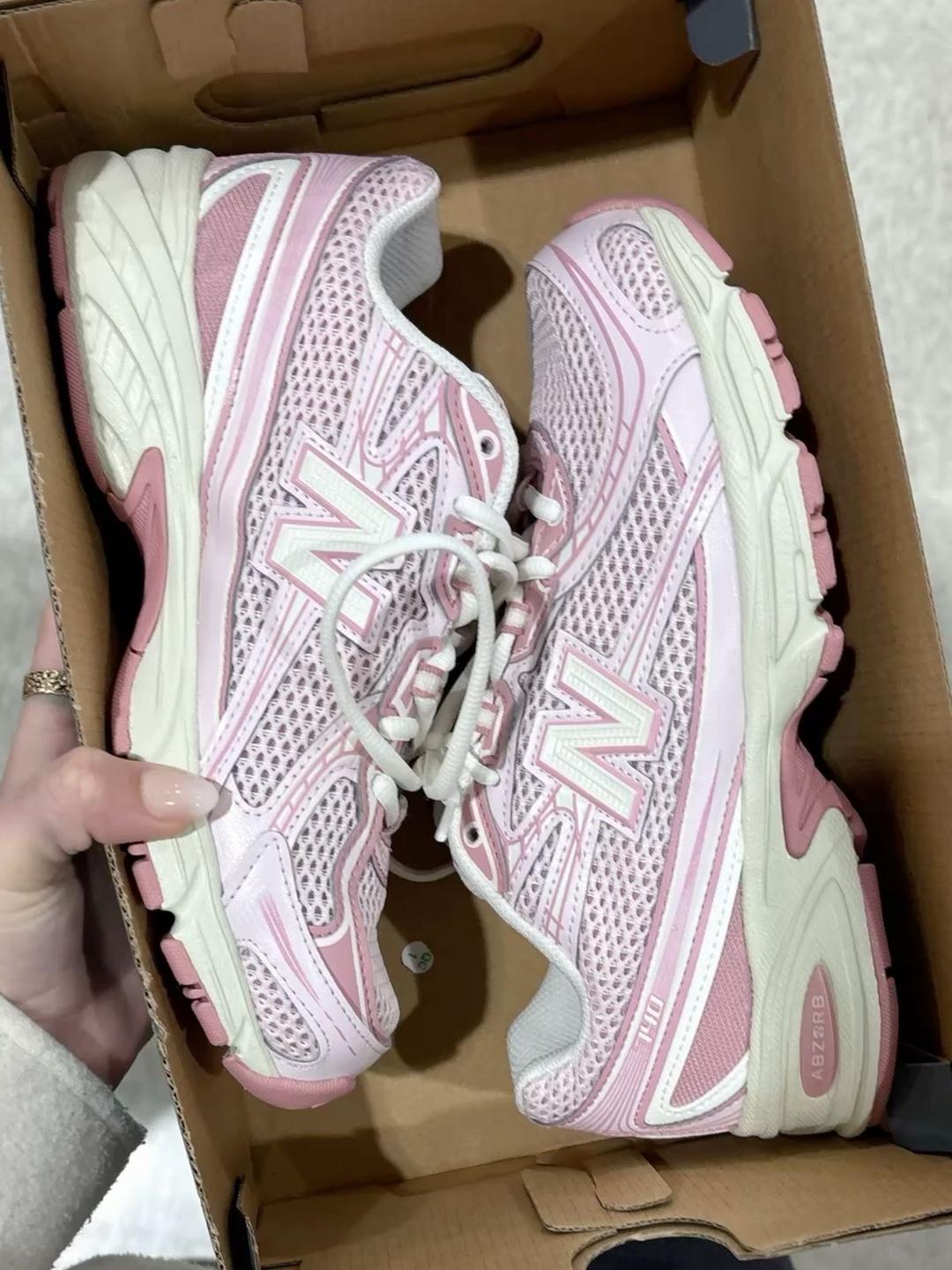 New Balance New Balance 740 розовые  NB740 — фото 2