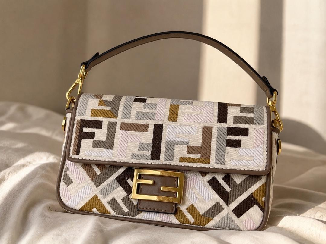 Fendi Сумка Fendi — фото 2
