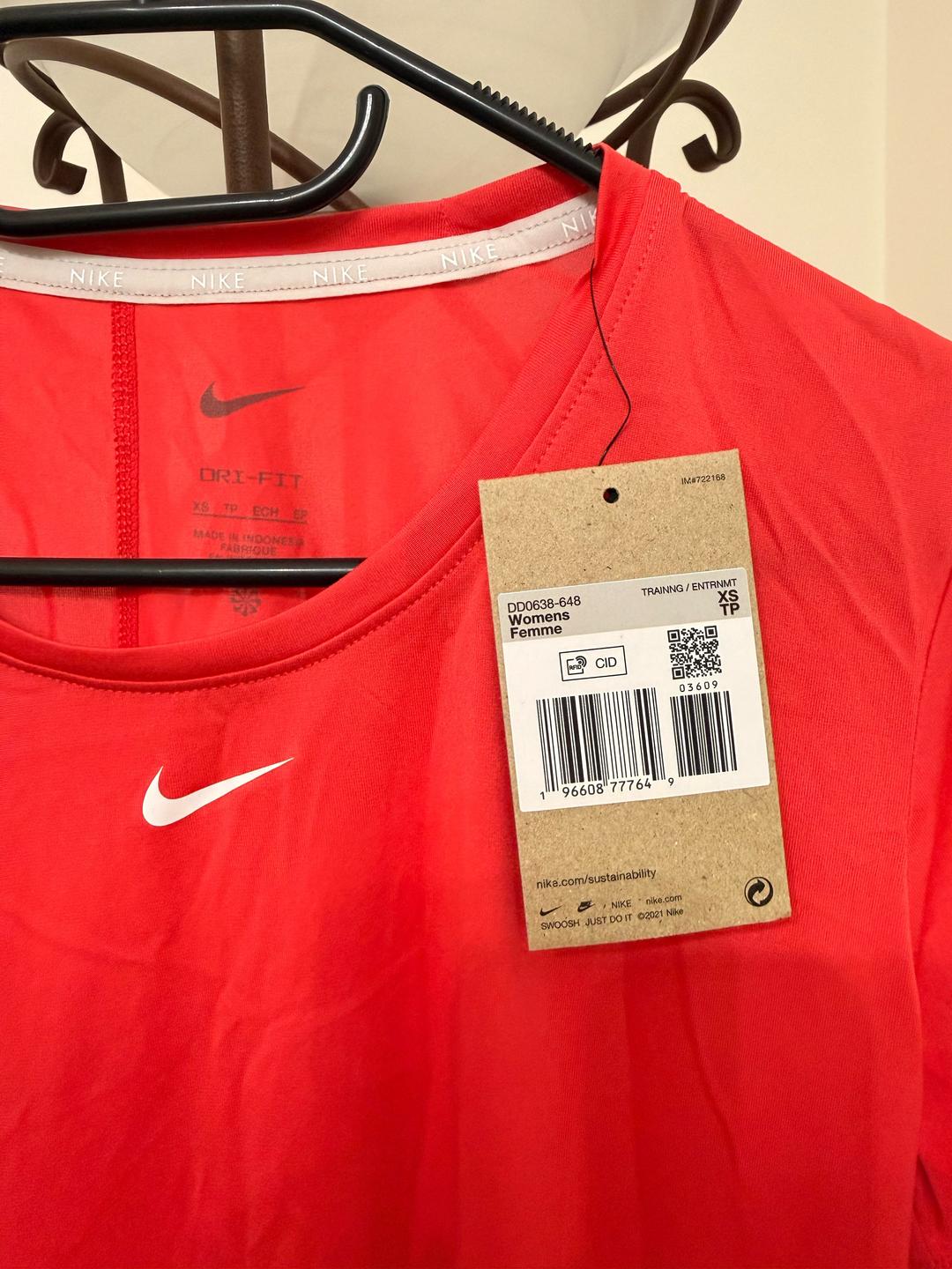 Nike Новая Футболка Nike XS — фото 2