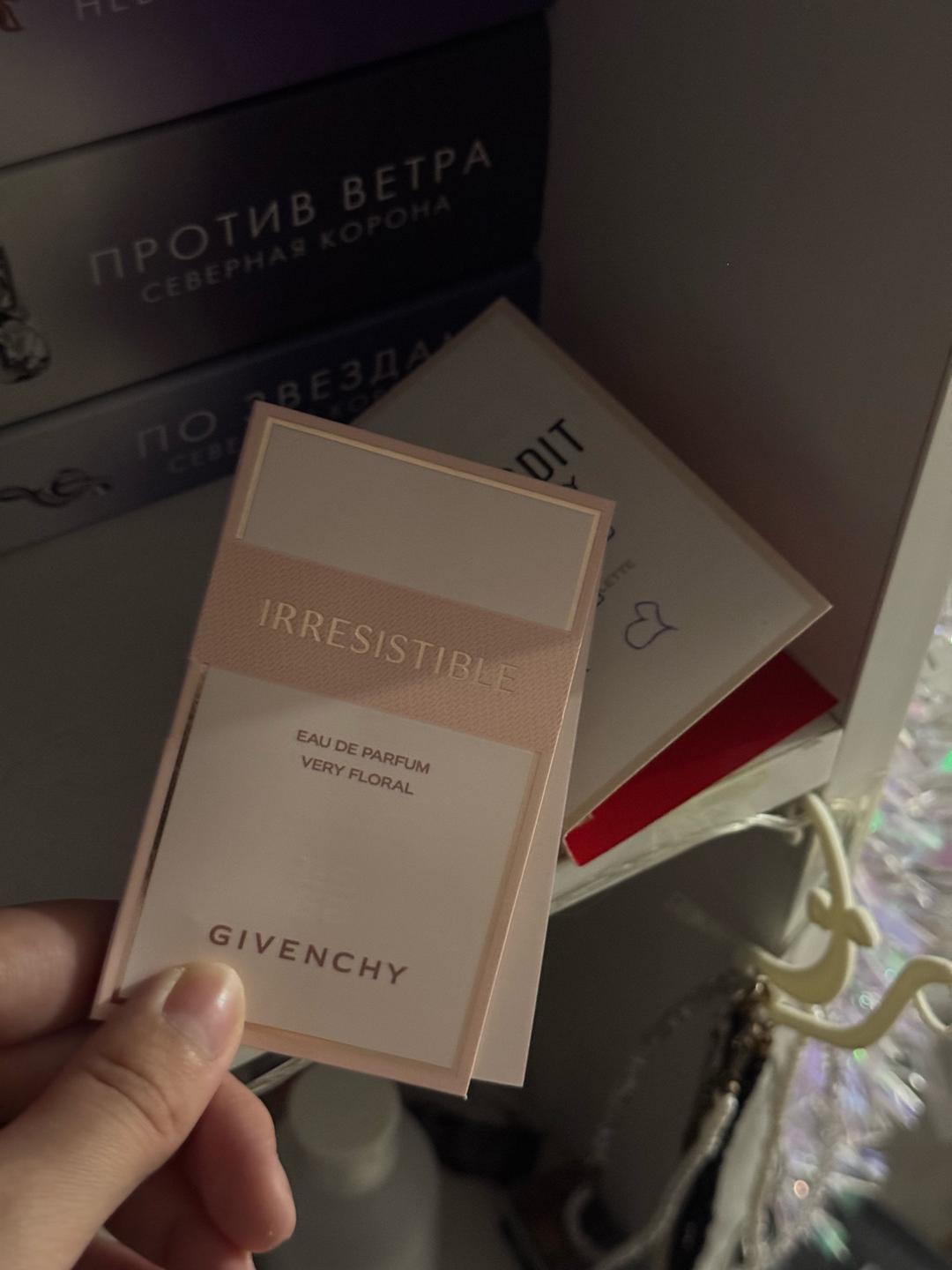 Givenchy Пробники Givenchy: L’interdit, Irresistible — фото 2