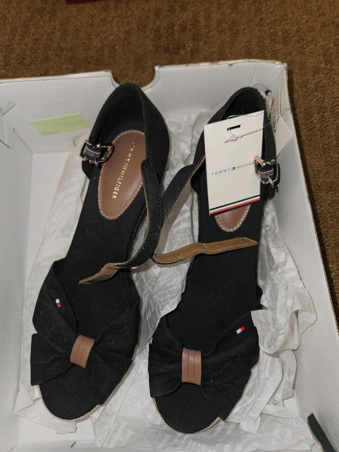 Tommy Hilfiger Tommy Hilfiger — босоножки на танкетке, оригинал, размер 39 — фото 2