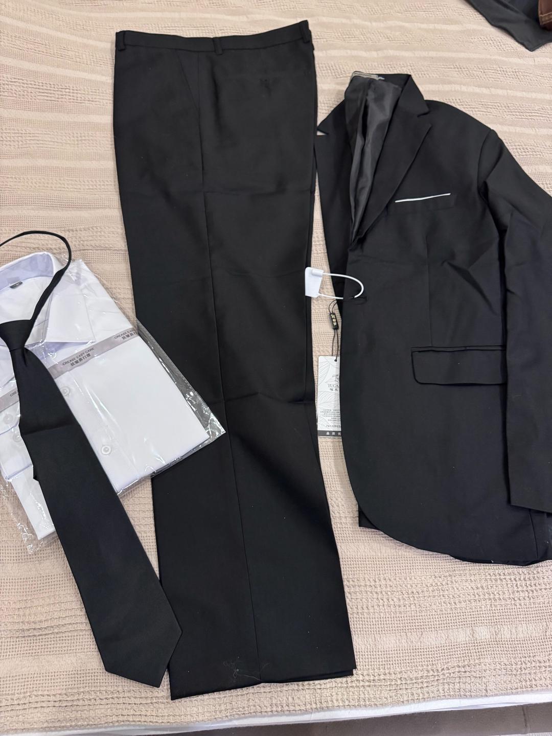 Нет бренда Мужской костюм с рубашкой и галстуком — фото 2