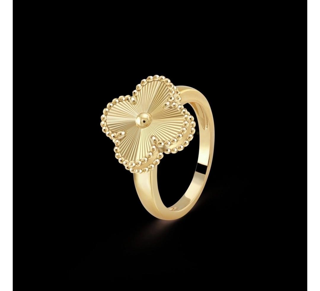 Van Cleef & Arpels Золотое кольцо — фото 2
