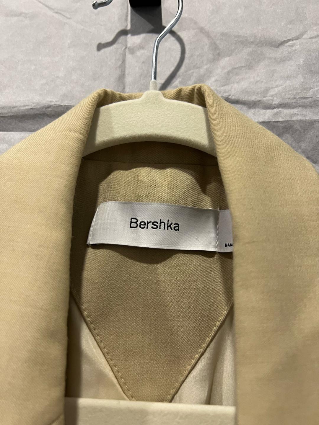 Bershka Жакет бежевый — фото 2