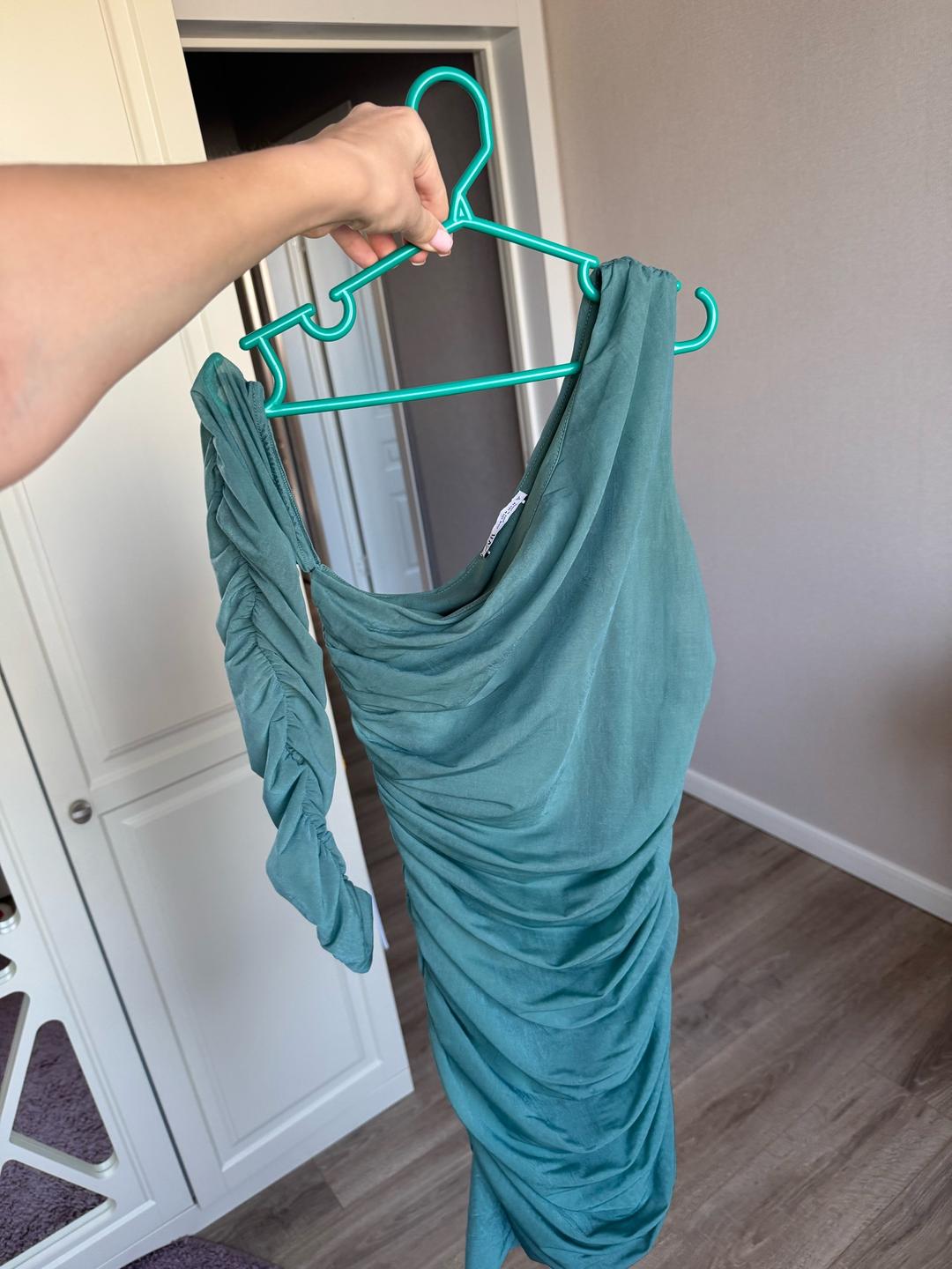 Zara Платье ZARA на одно плечо — фото 2