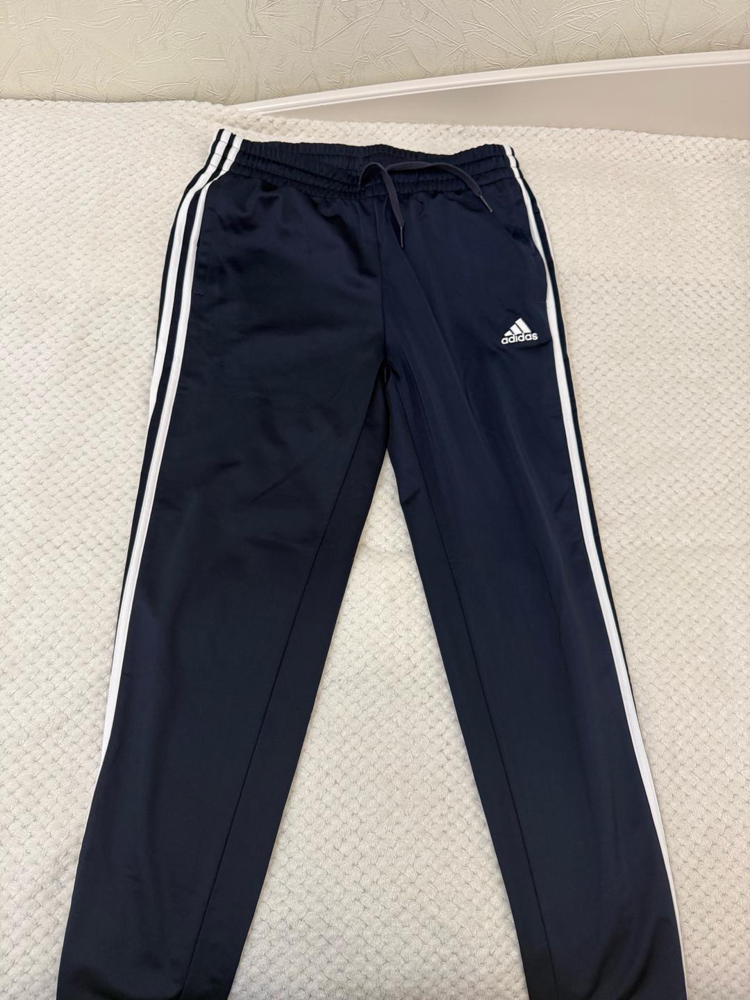 Adidas Спортивный костюм Adidas — фото 2