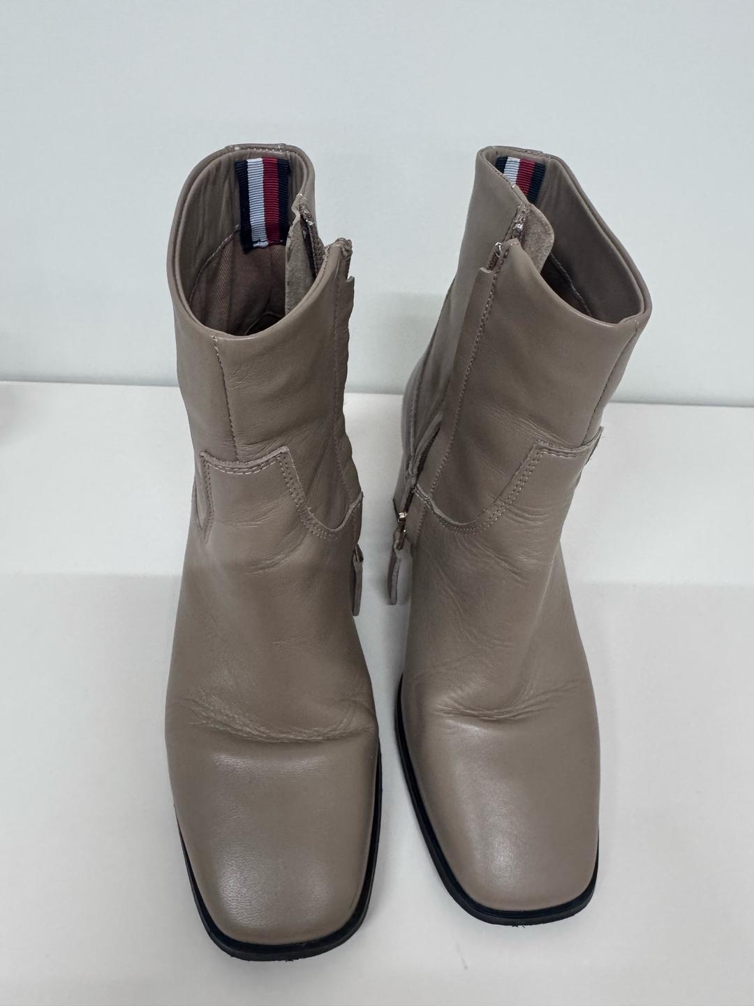 Tommy Hilfiger Сапоги — фото 2