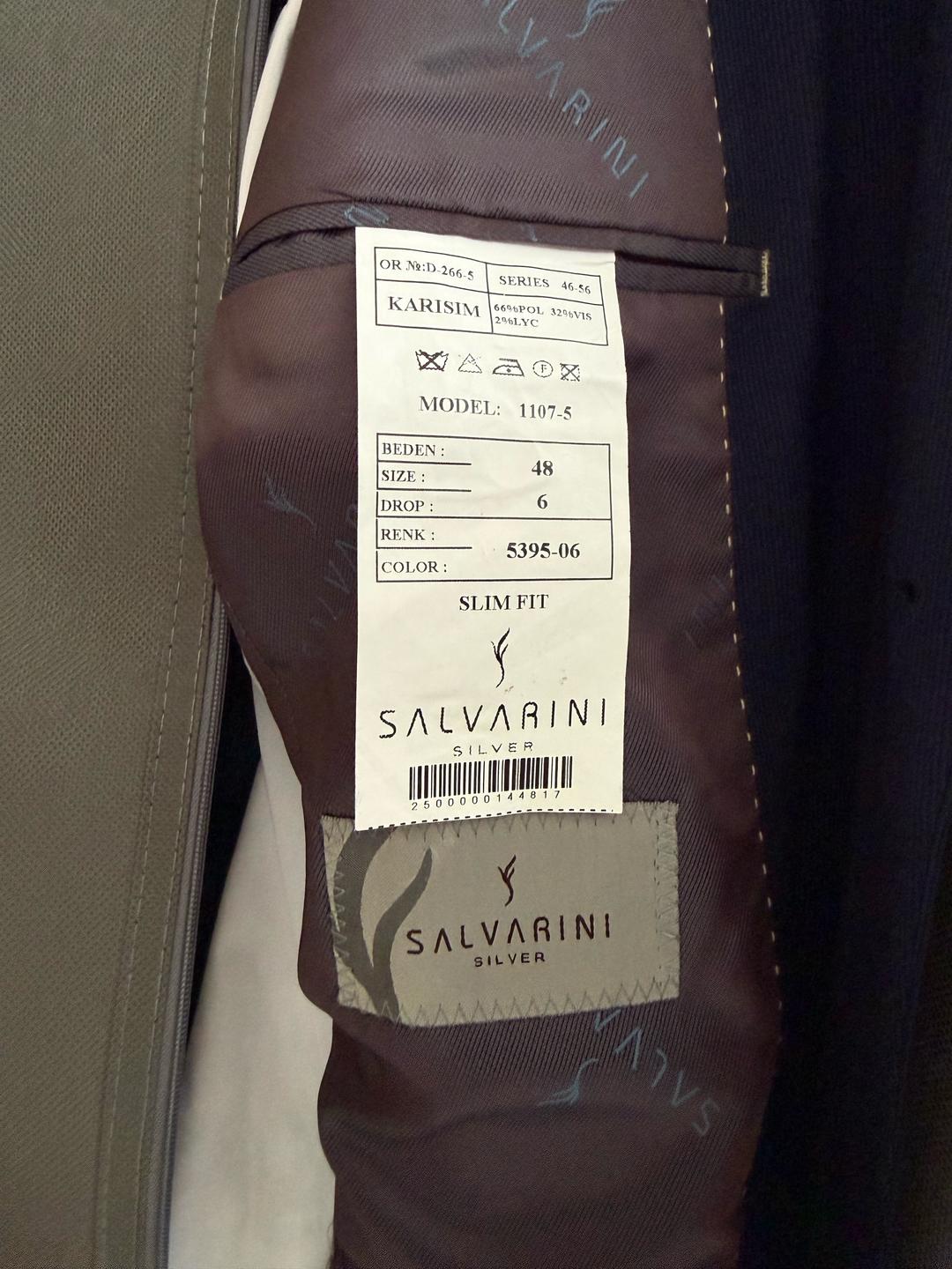 salvarini Мужской костюм тройка(жилет) в темно синем цвете — фото 2