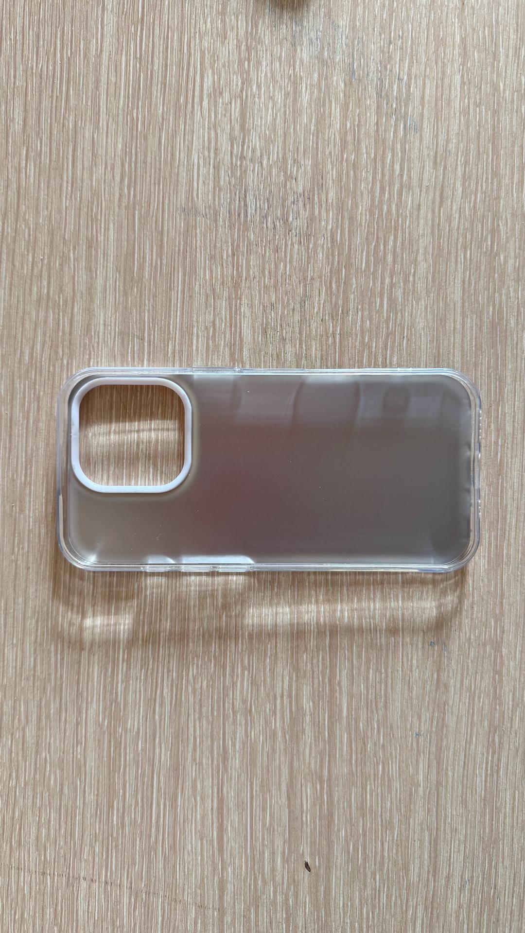 Нет бренда Чехол на iPhone 16 Pro — фото 2
