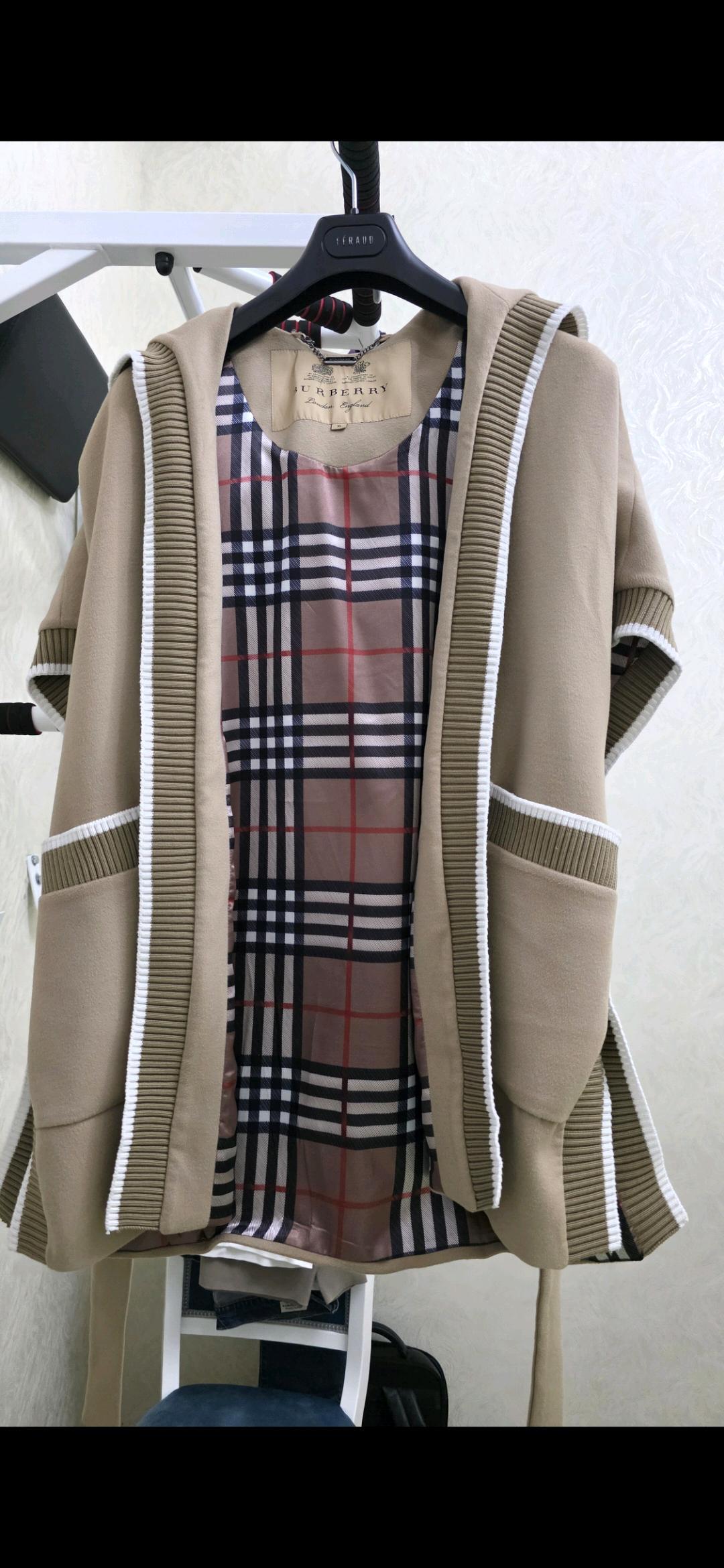 Burberry Лёгкое пальто  Burberry — фото 2