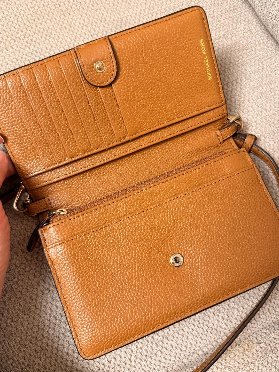 Michael Kors Сумка-клатч Michael Kors — фото 2