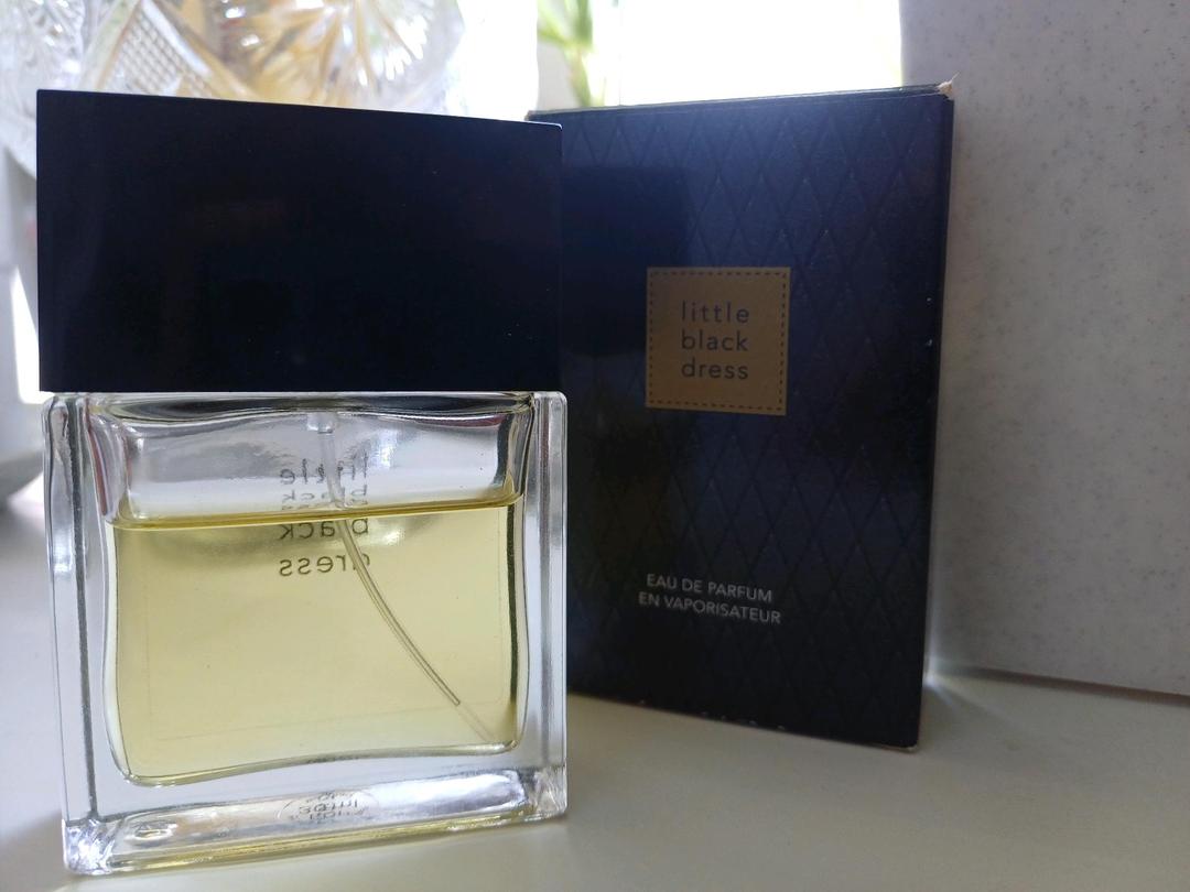 Avon Avon Little black dress 30 ml — фото 2