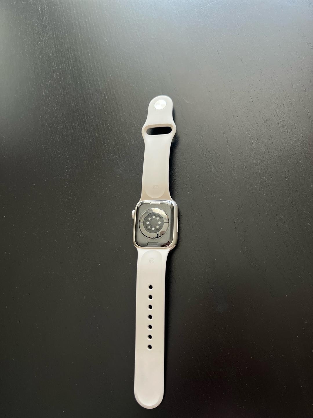 Apple Apple Watch 8 series 41mm — фото 2