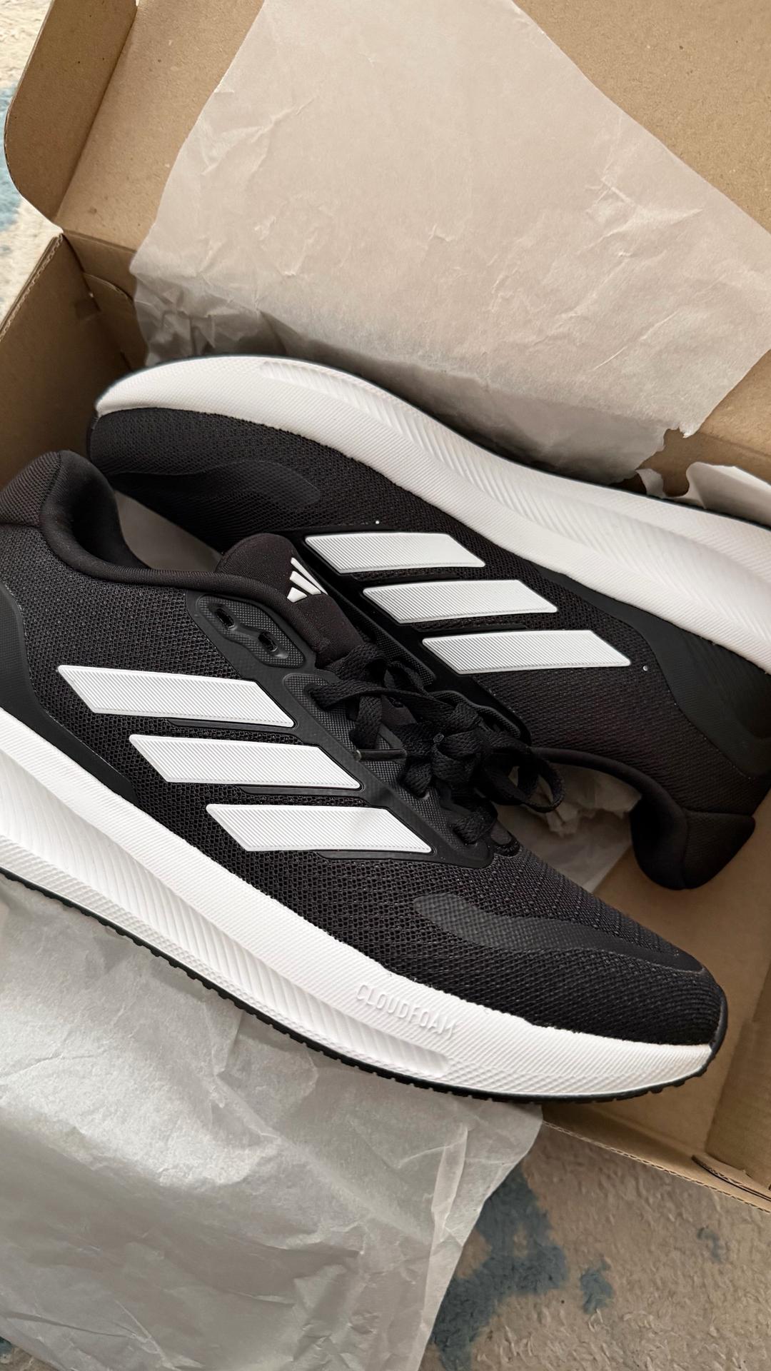 Adidas Женские кроссовки adidas — фото 2
