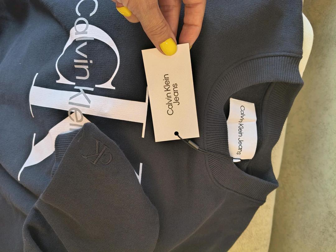 Calvin Klein Черный свитшот( толстовка) Calvin Klein — фото 2