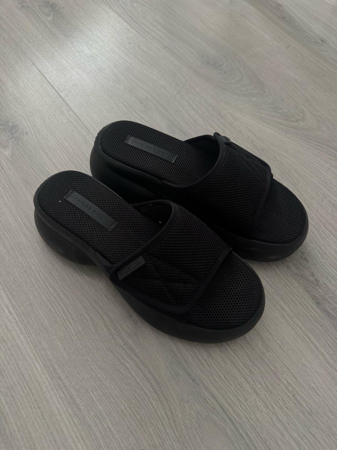 Charles & Keith Шлепки Charles and Keith — фото 2