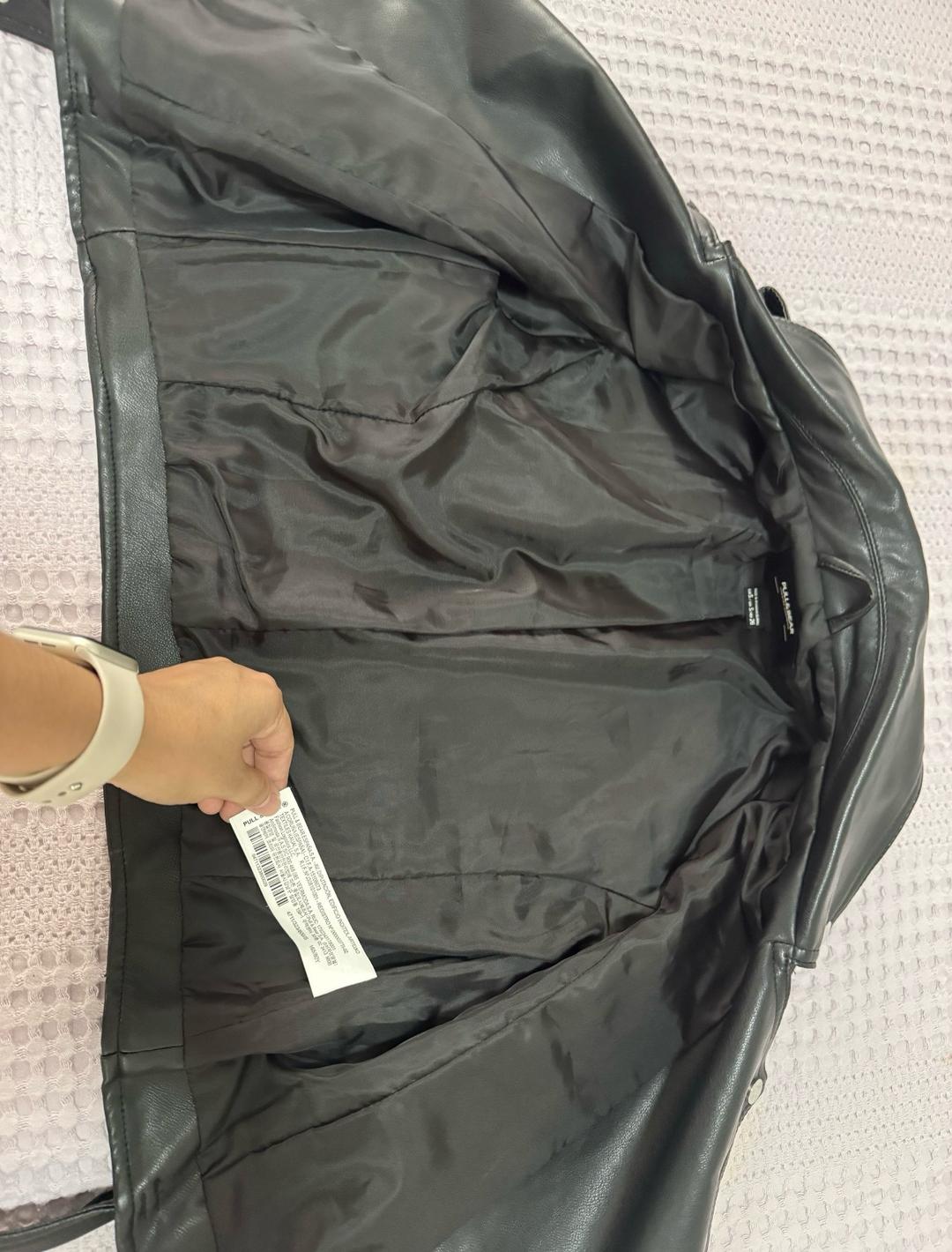 Bershka Куртка Bershka из экокожи — фото 2