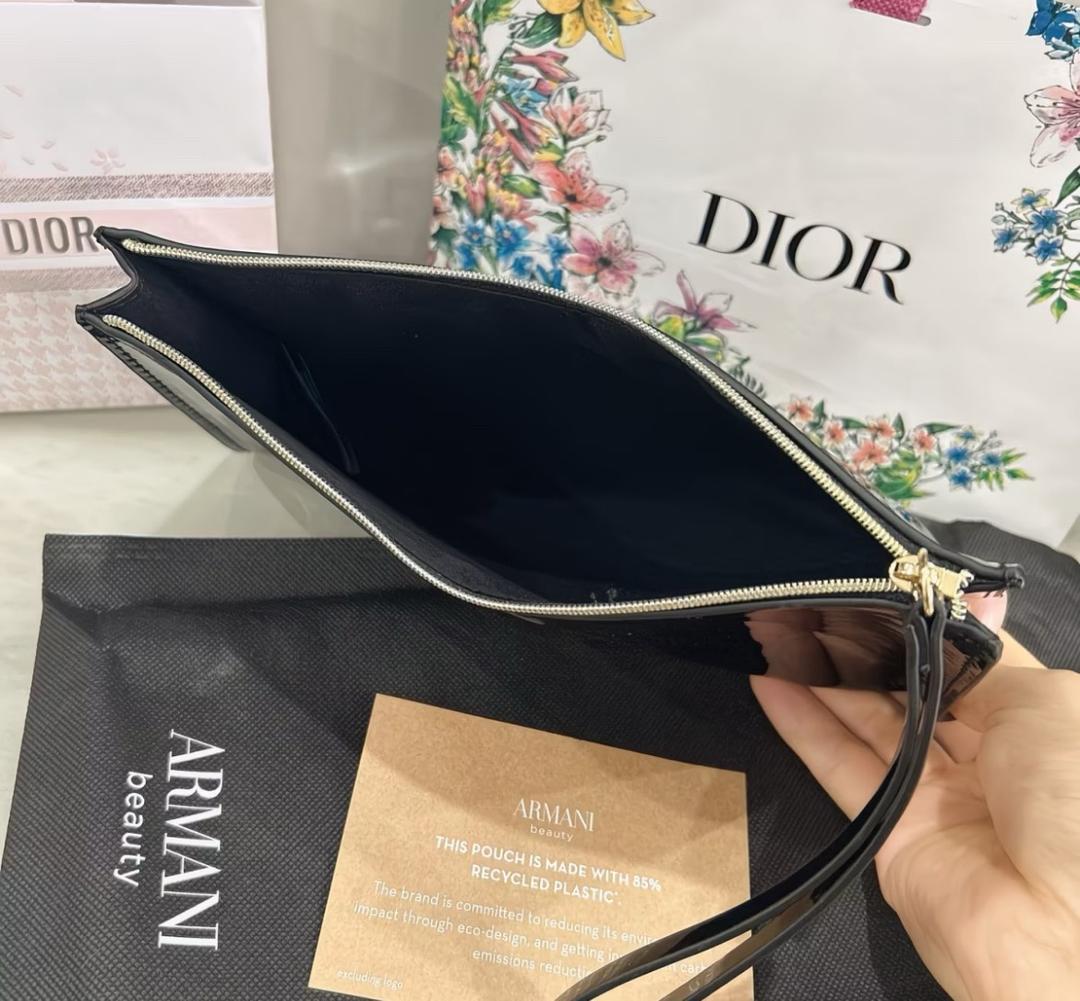 Giorgio Armani Giorgio Armani Beauty косметичка VIP Gift — фото 2