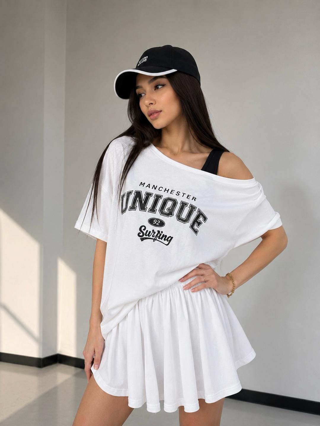 intelli couture Женский спортивный костюм с футболкой и юбкой — фото 2