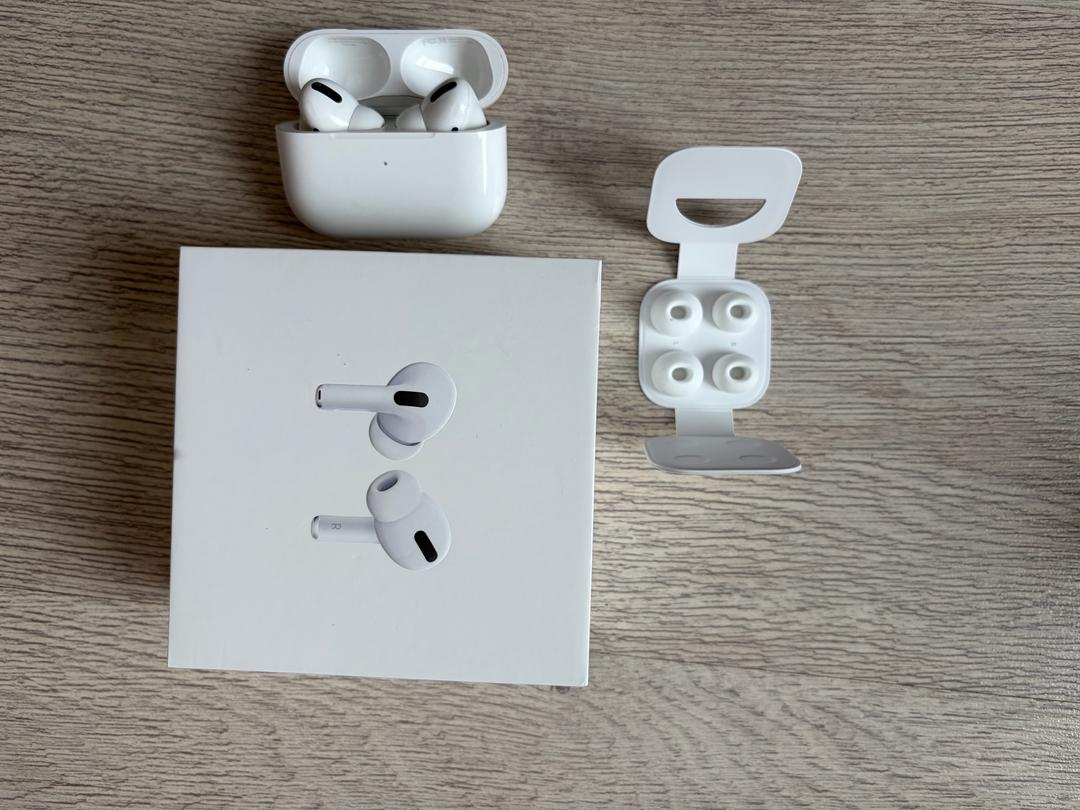 Apple Наушники AirPods Pro — фото 2