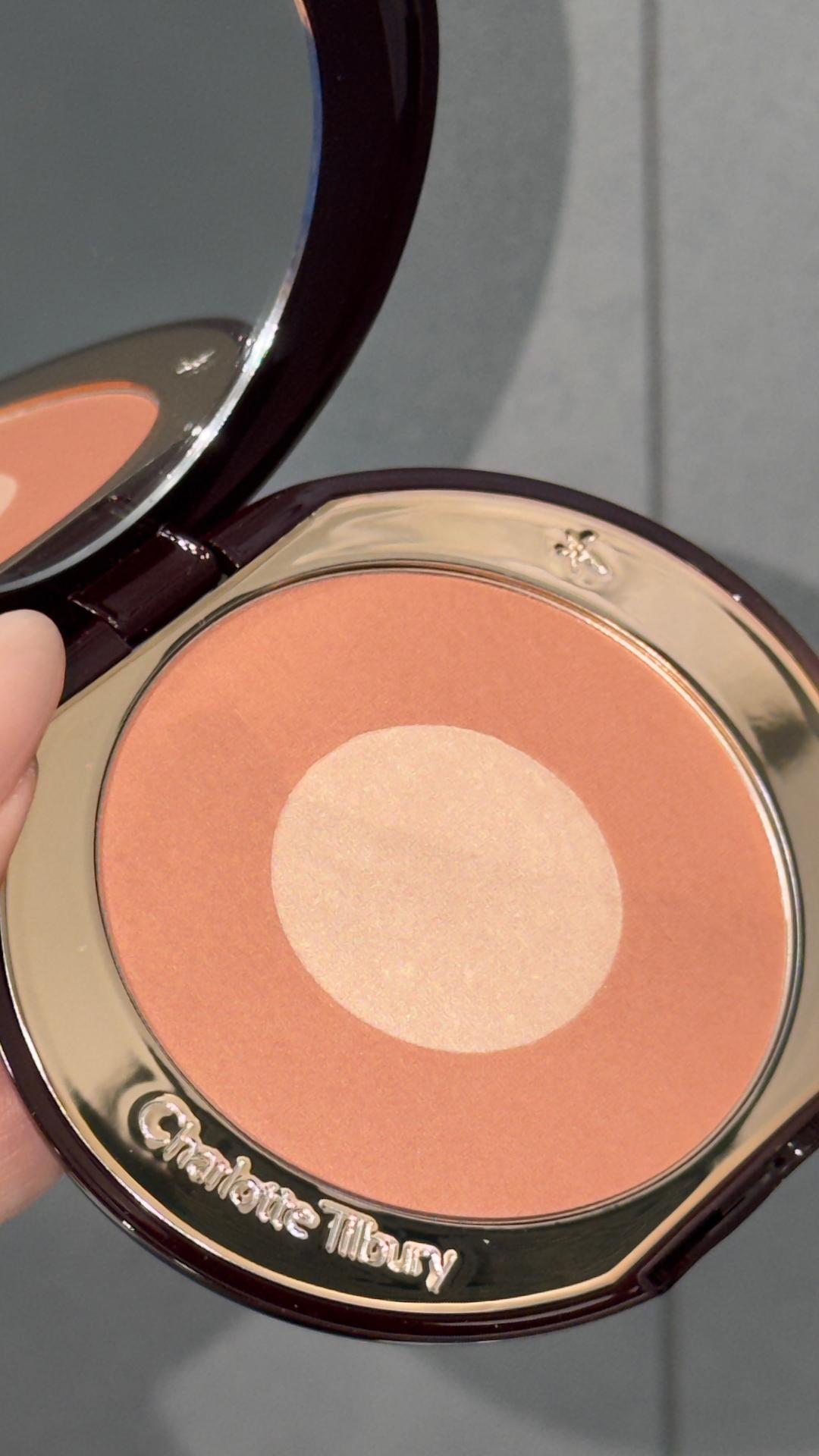 Charlotte Tilbury Румяна Charlotte Tilbury Cheek To Chic Pillow Talk — фото 2