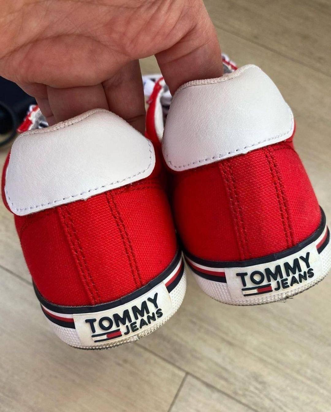 Tommy Hilfiger Кеды Tommy HilfigerНовые! Только примерялись)Размер 40 — фото 2