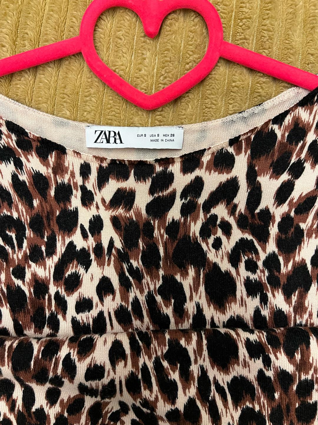 Zara Платье ZARA с леопардовым принтом — фото 2