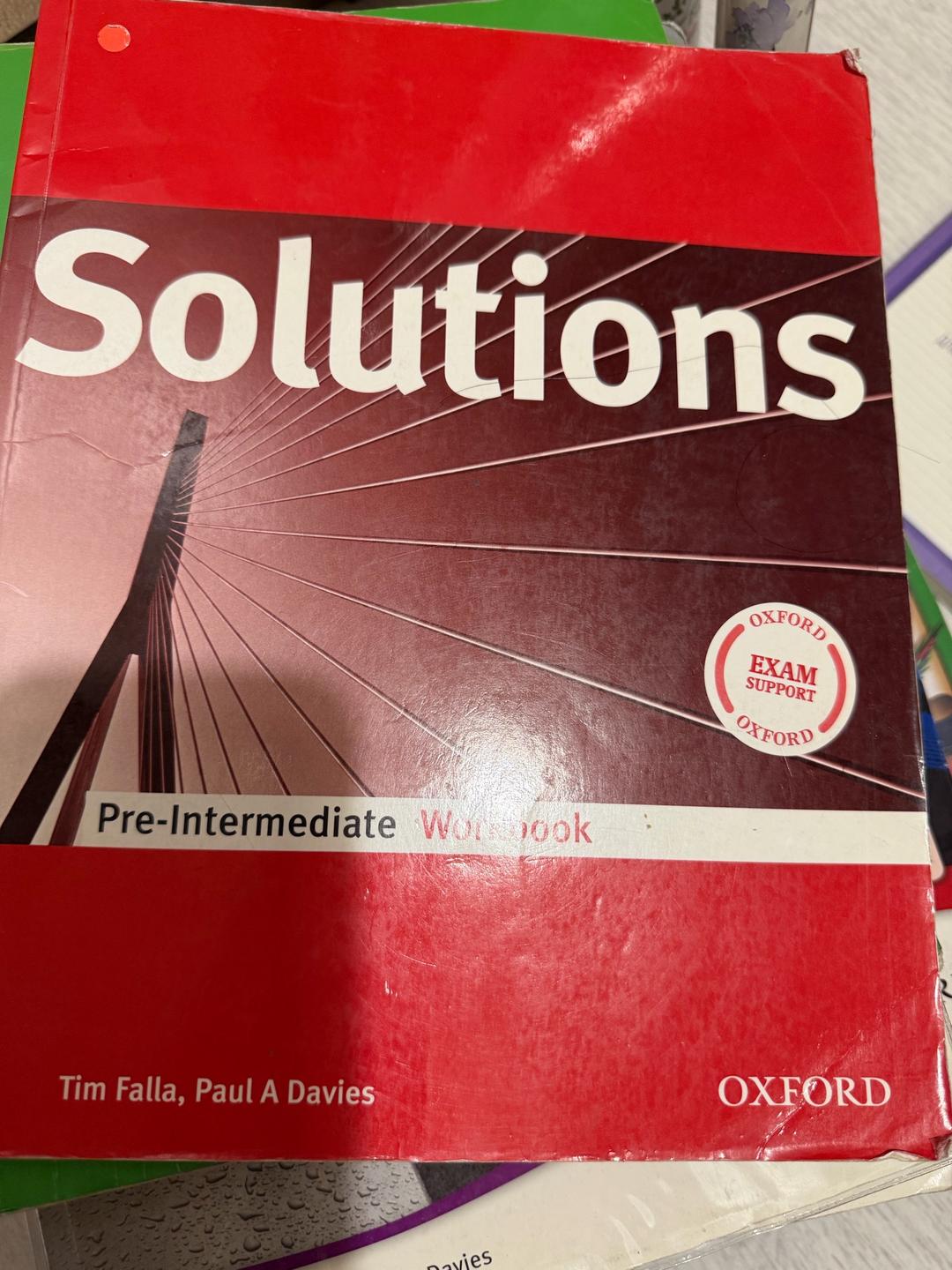 oxford Solutions Pre Intermediate — фото 2