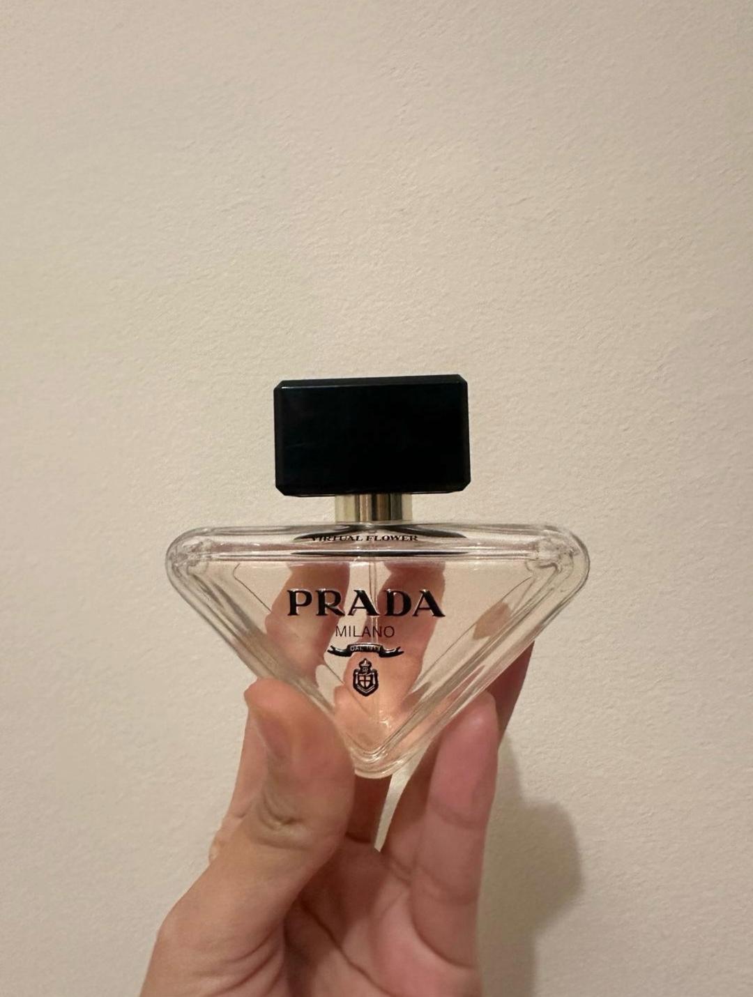 Prada Парфюмерная вода Prada Paradoxe Virtual Flower — фото 2