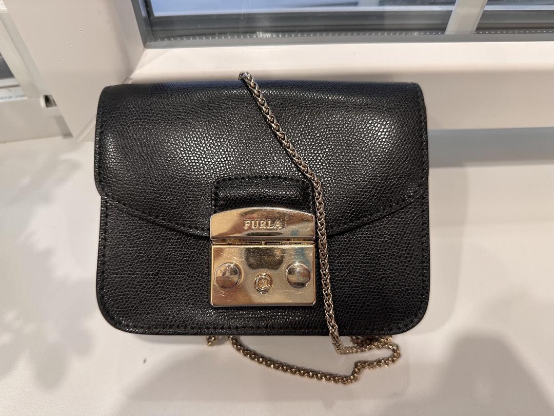 Furla черная сумка Furla metropolis mini — фото 2