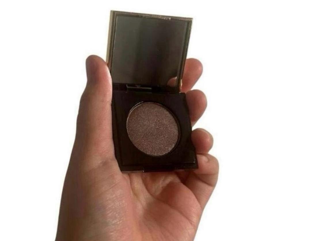 Yves Saint Laurent Тени для век YVES SAINT LAURENT satin crush — фото 2