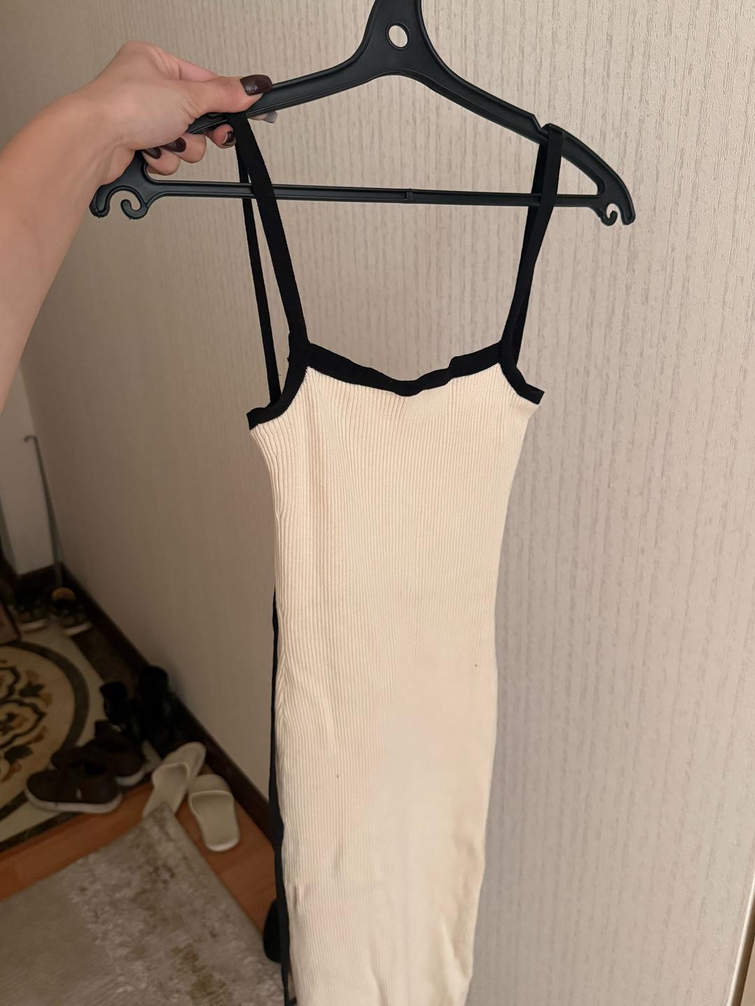 Bershka Трикотажное платье Bershka — фото 2