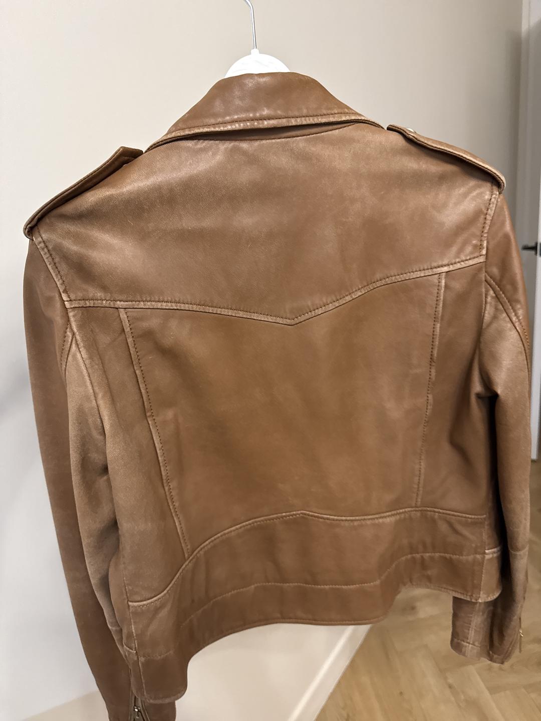Massimo Dutti Кожаная куртка — фото 2