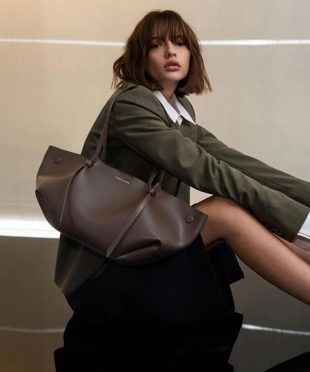 Charles & Keith Сумка Charles & Keith Calla Tote Bag — фото 2