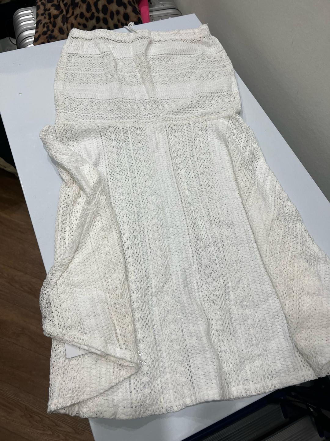 Белая вязаная юбка — фото 2