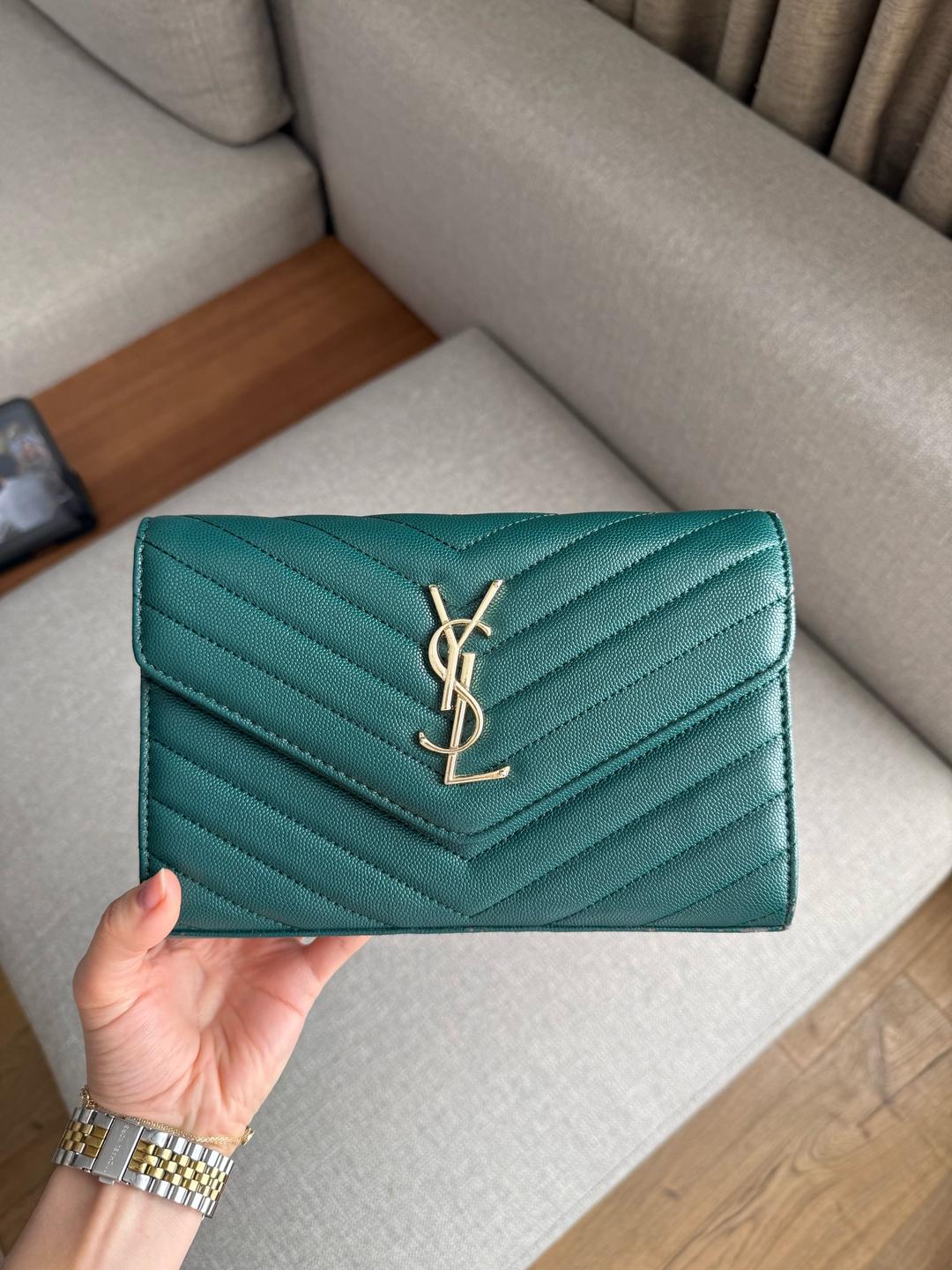 Yves Saint Laurent Сумка Saint Laurent — фото 2