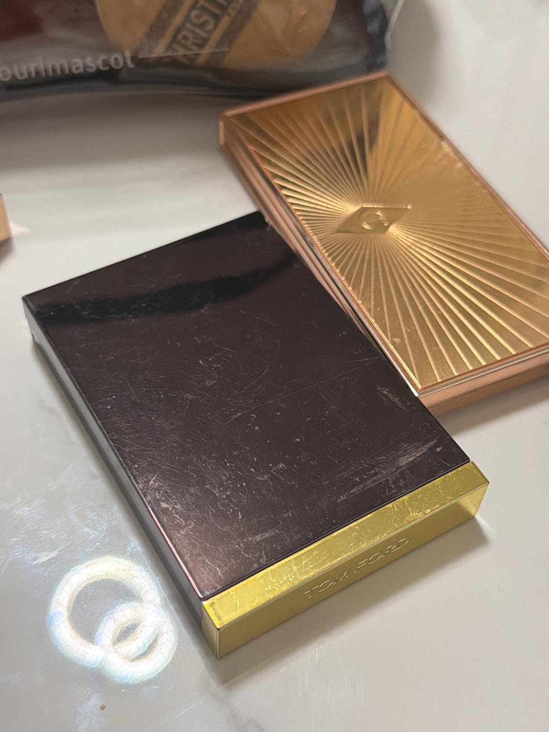 Tom Ford Палетка теней Tom Ford Eye Color Quad 04 Honeymoon — фото 2