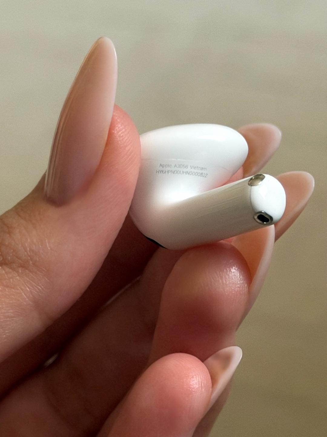 Apple Левое ухо наушник Apple AirPods 4 ANC оригинал — фото 2