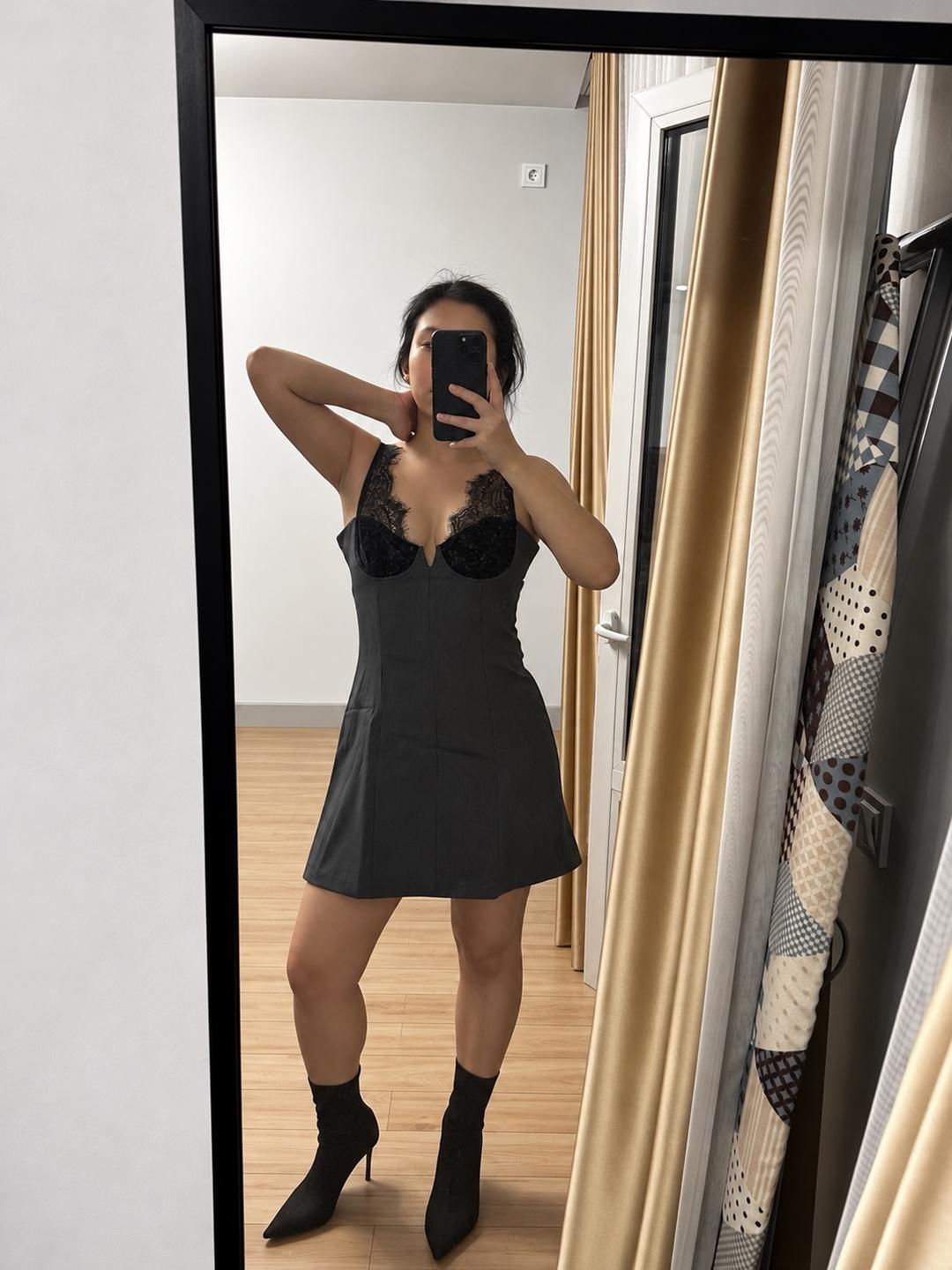 Zara Платье с корсетным лифом и кружевом — фото 2