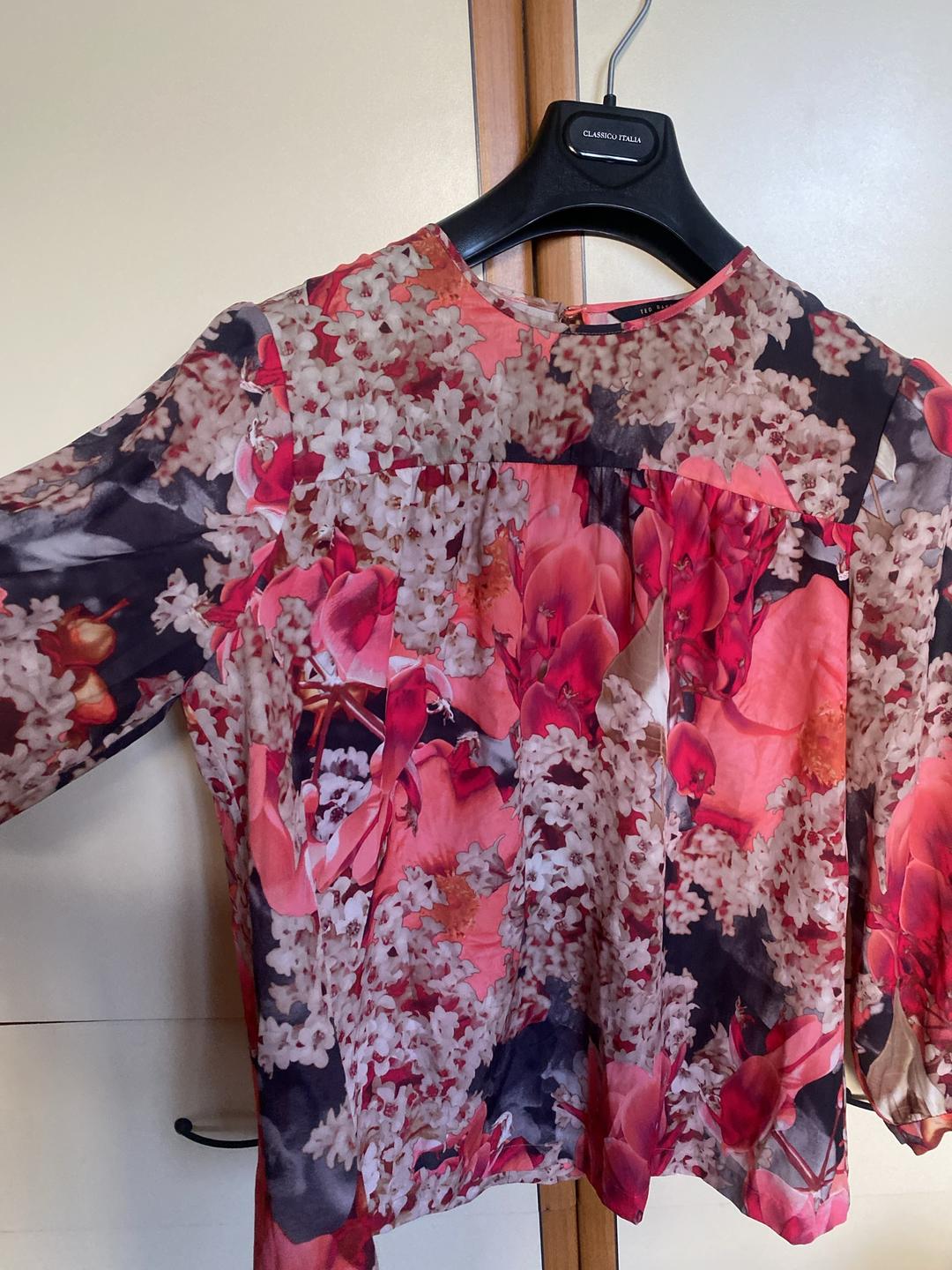 Ted Baker Блуза Ted Baker с цветочным принтом — фото 2