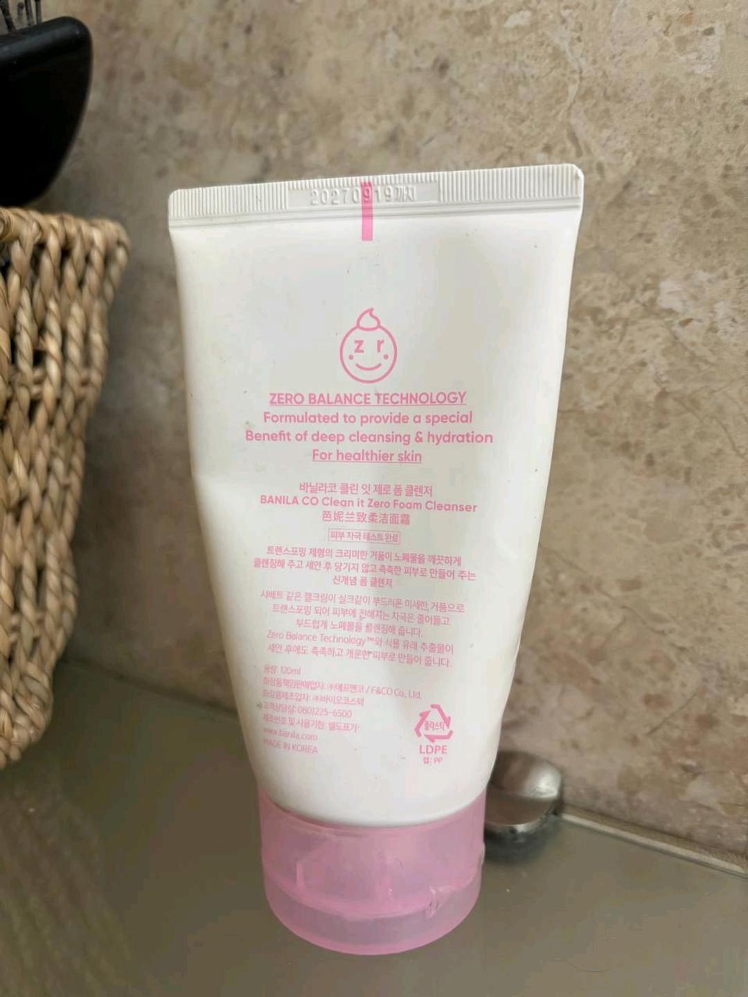 Banila Co Banila co clean it zero foam cleanser — фото 2