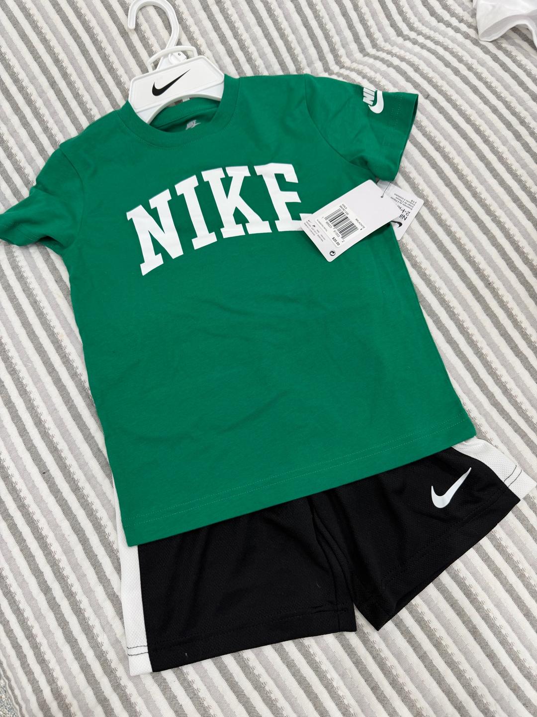 Nike Детский комплект Nike с шортами и футболкой — фото 2