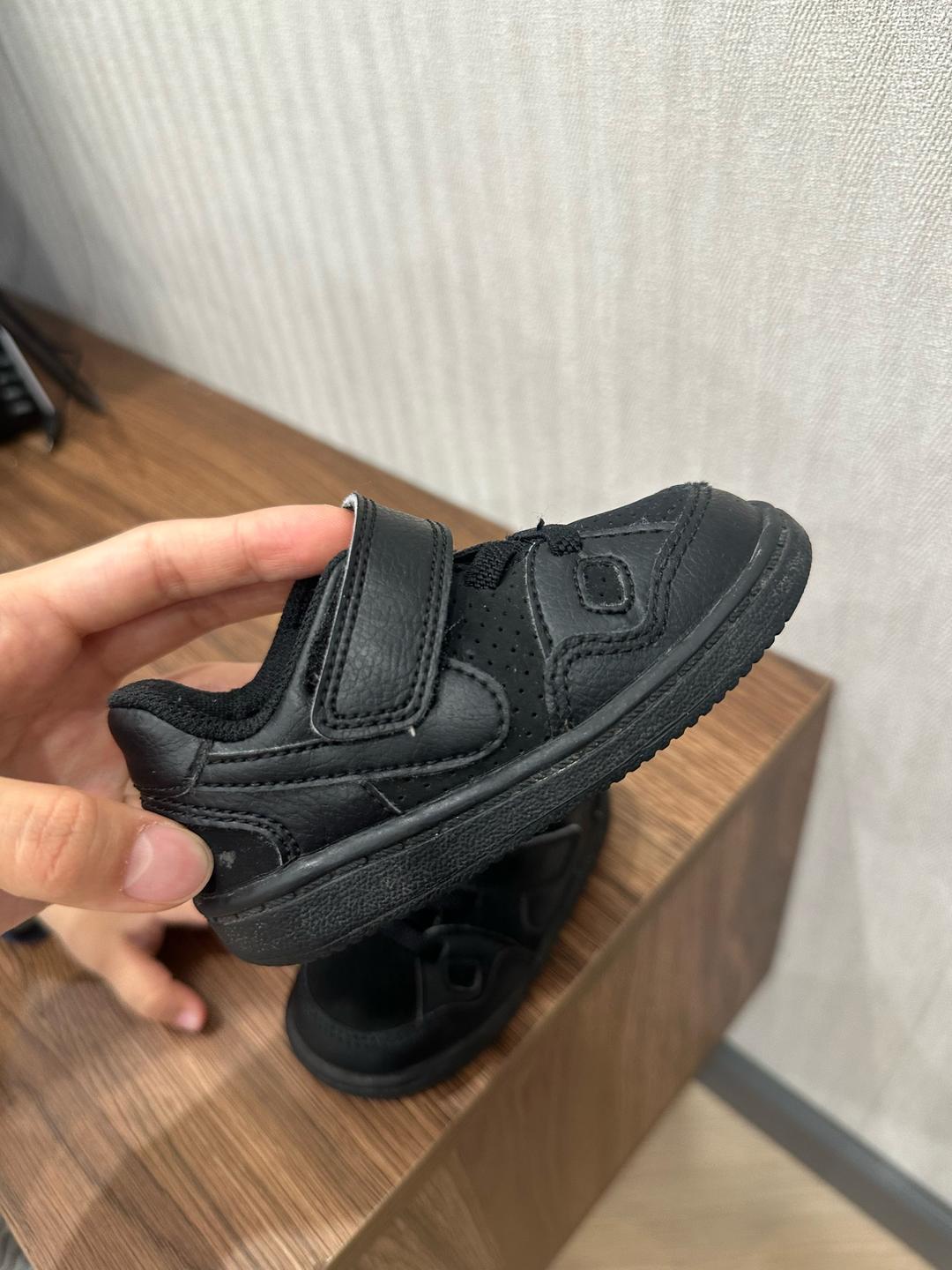 Nike Кроссовки Nike детские — фото 2