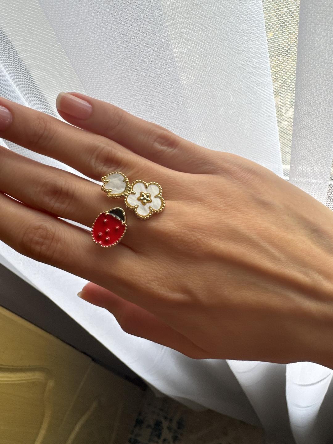 Van Cleef & Arpels Кольцо с цветами и божьей коровкой — фото 2