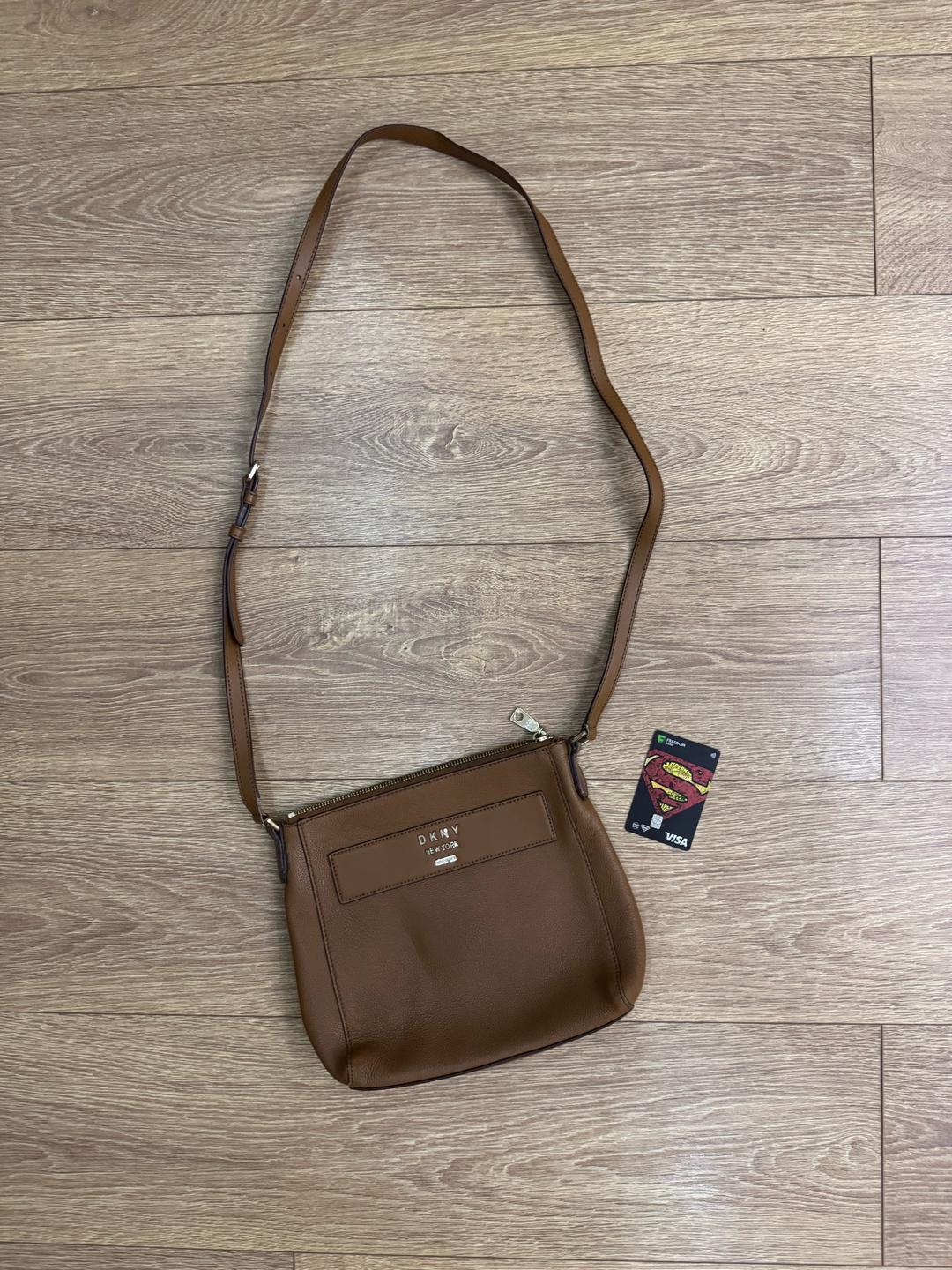 DKNY Сумка кроссбоди DKNY — фото 2