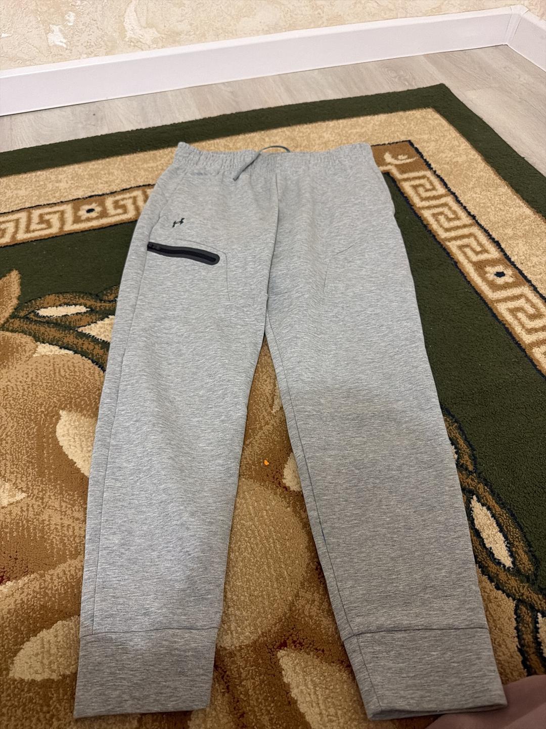 Under Armour Спортивный костюм Under Armour — фото 2