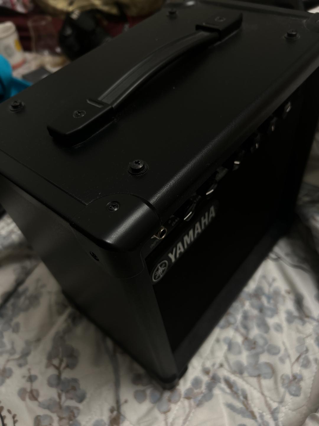 Yamaha Yamaha комбоусилитель — фото 2