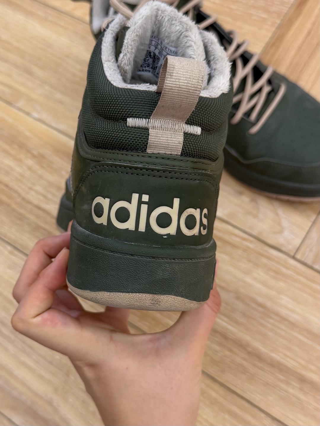 Adidas Спортивные ботинки  adidas — фото 2